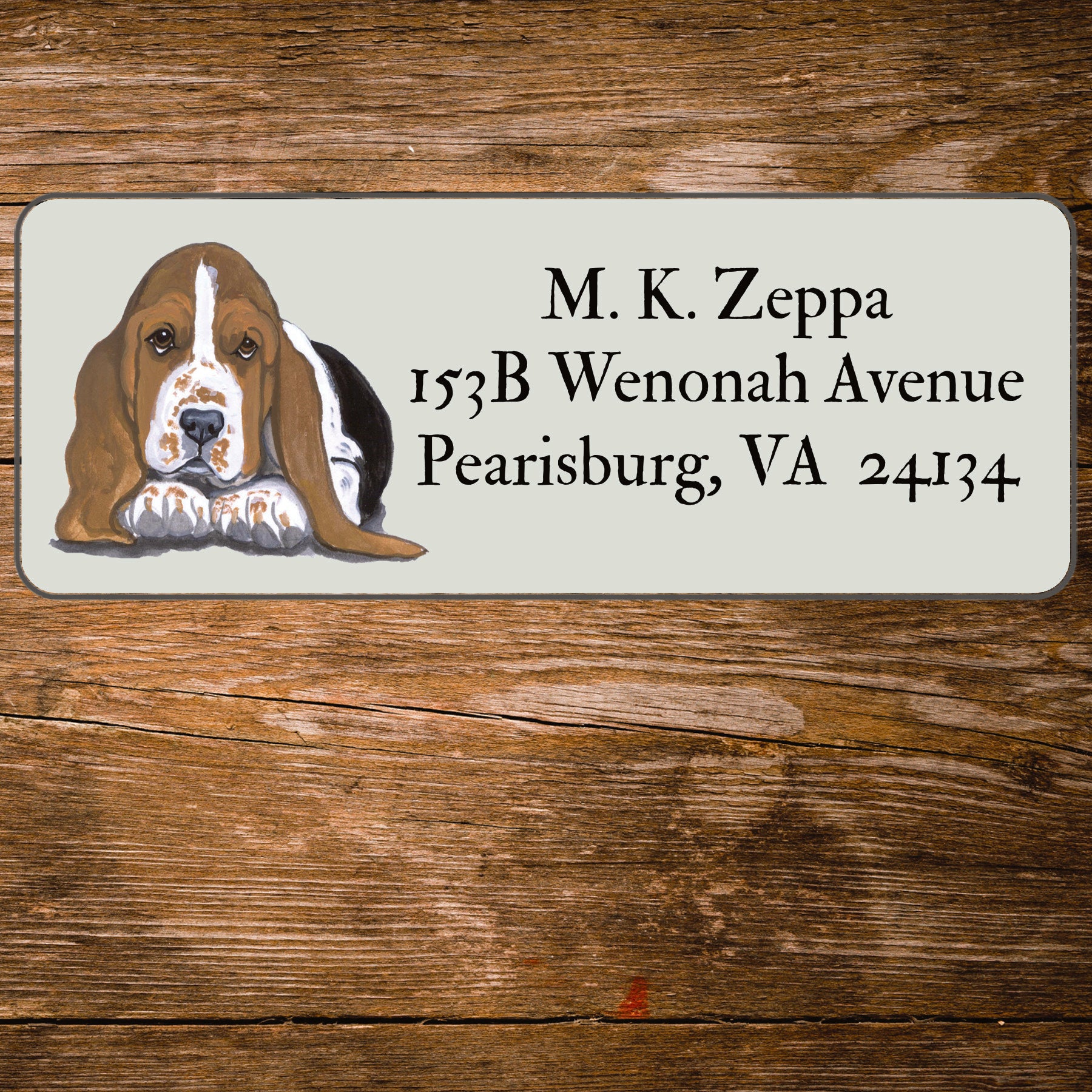 Address label with an Basset Hound Puppy illustration on a wooden background
